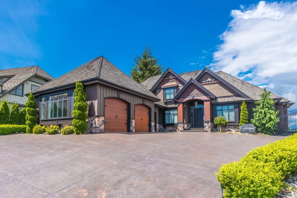 Why Bungalows are so famous?